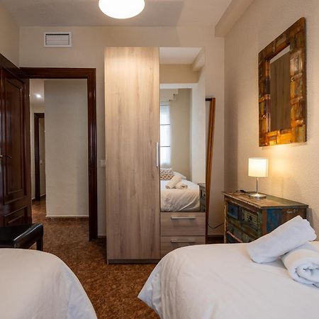 Apartamento En La Entrada Del Barrio Antiguo Cordoba Luaran gambar