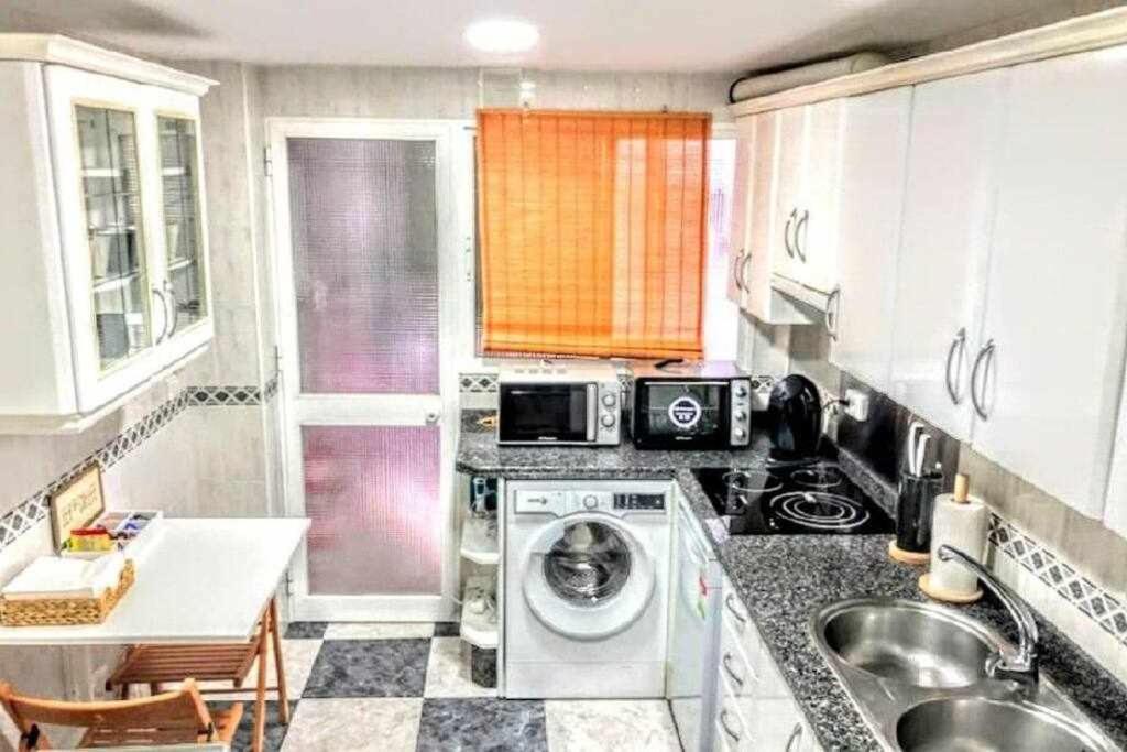 Apartamento En La Entrada Del Barrio Antiguo Cordoba Luaran gambar